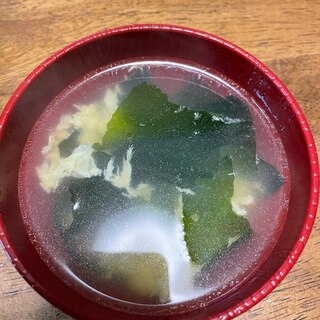 ワカメと卵を使った美味しい中華スープ